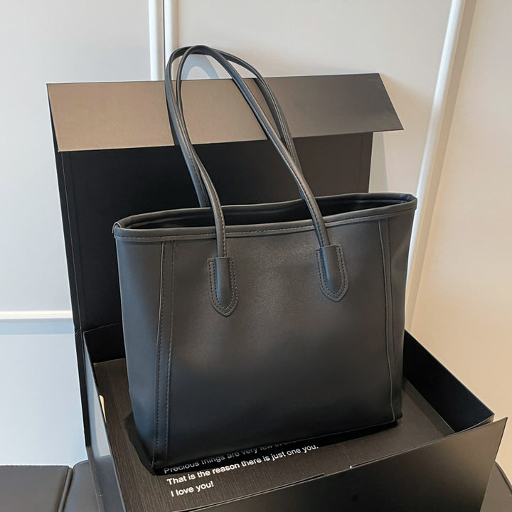Damen elegante Tragetasche mit stilvollen Akzenten Nord Taschen