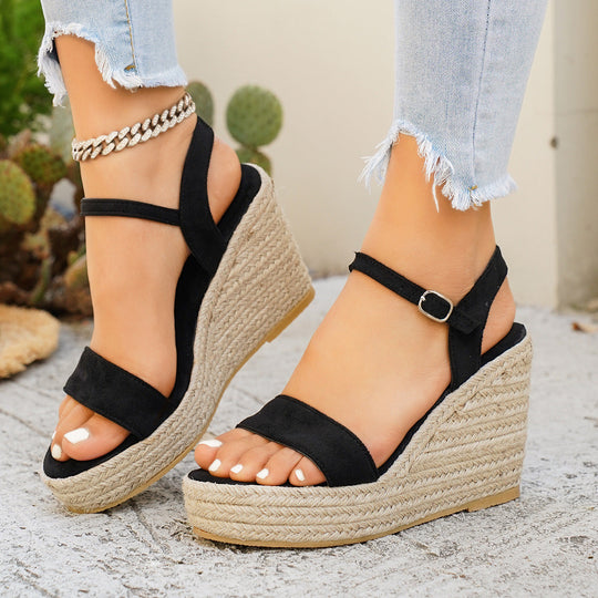 Damen Wedge-Sandalen mit elegantem Riemen und geflochtenem Design