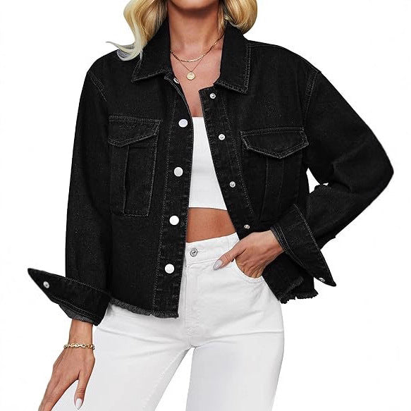 Damen Kurz geschnittene Oversize-Jeansjacke mit rohem Saum und aufgesetzten Brusttaschen Nord Taschen