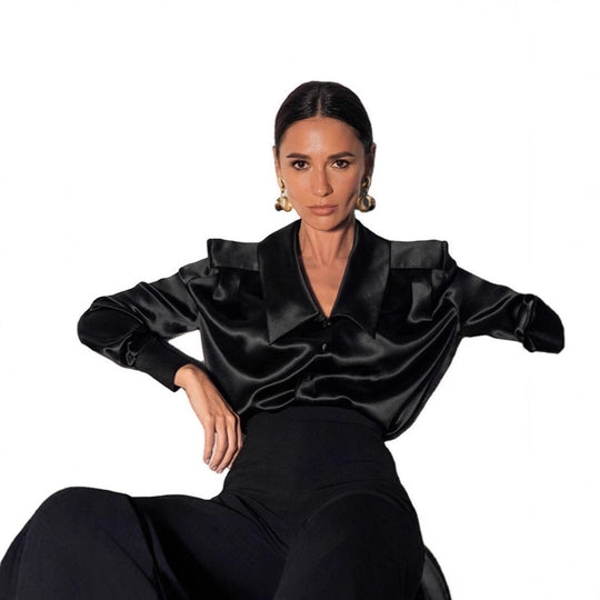 Damen Satinbluse mit übergroßem Spitzkragen und eleganten Langärmeln Nord Taschen