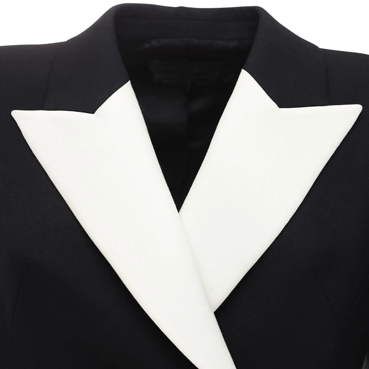 Damen tailliertes Blazerkleid‑Mantel mit kontrastierendem Schalkragen und ausgestelltem Rockteil Nord Taschen