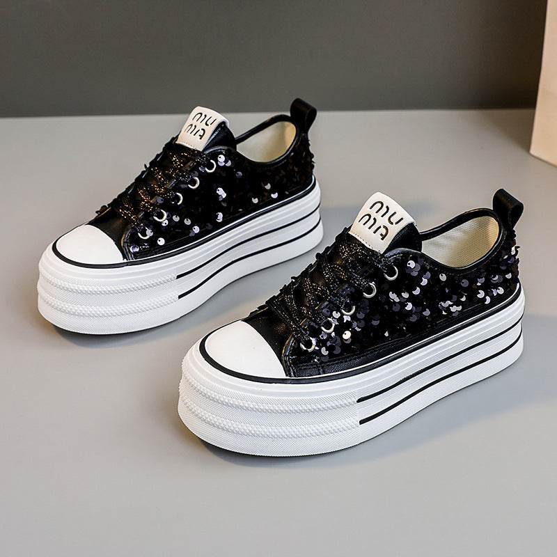 Damen Plateausneaker mit glamourösen Paillettenakzenten
