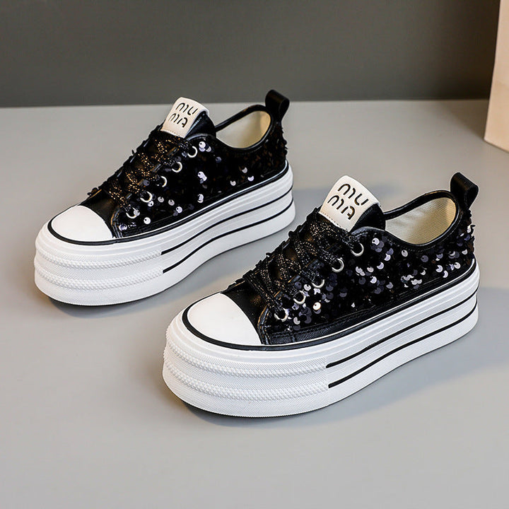 Damen Plateausneaker mit glamourösen Paillettenakzenten