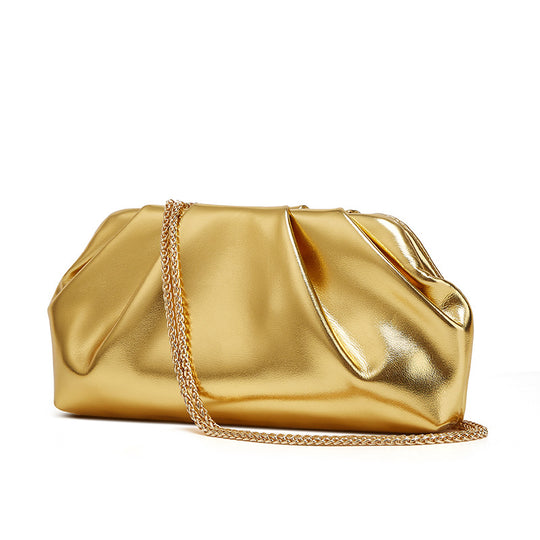 Damen Clutch-Tasche mit eleganter Faltoptik und feiner Kettenverzierung Nord Taschen