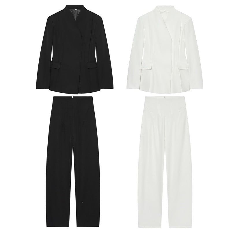 Damen Taillierter kragenloser Blazer mit Pattentaschen und feiner Teilungsnaht Nord Taschen
