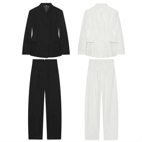 Damen Taillierter kragenloser Blazer mit Pattentaschen und feiner Teilungsnaht Nord Taschen