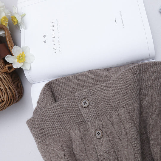 Damen Kurz geschnittener Zopfmuster-Cardigan aus leichter Baumwollmischung mit feinem Rippbündchen Nord Taschen