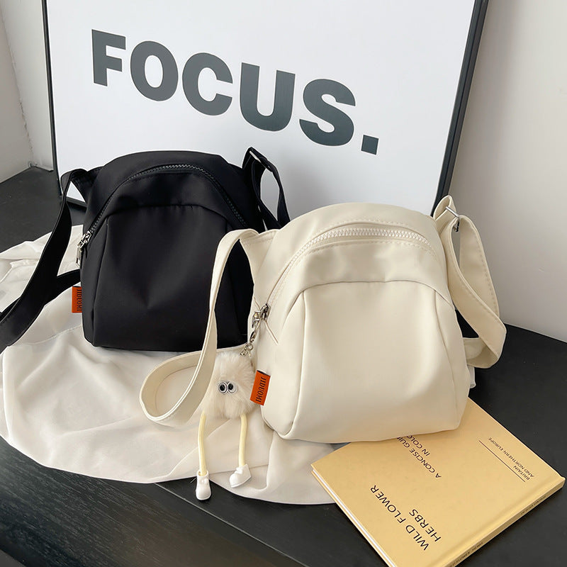 Damen Schultertasche im minimalistischen Design Nord Taschen