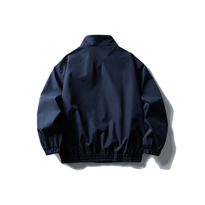 Herren Windbreaker-Jacke im Boxy‑Schnitt mit Stehkragen und elastischem Saum Nord Taschen