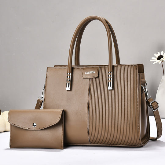 Damen elegante Tragetasche mit strukturierter Oberfläche und abnehmbarer Mini-Clutch Nord Taschen