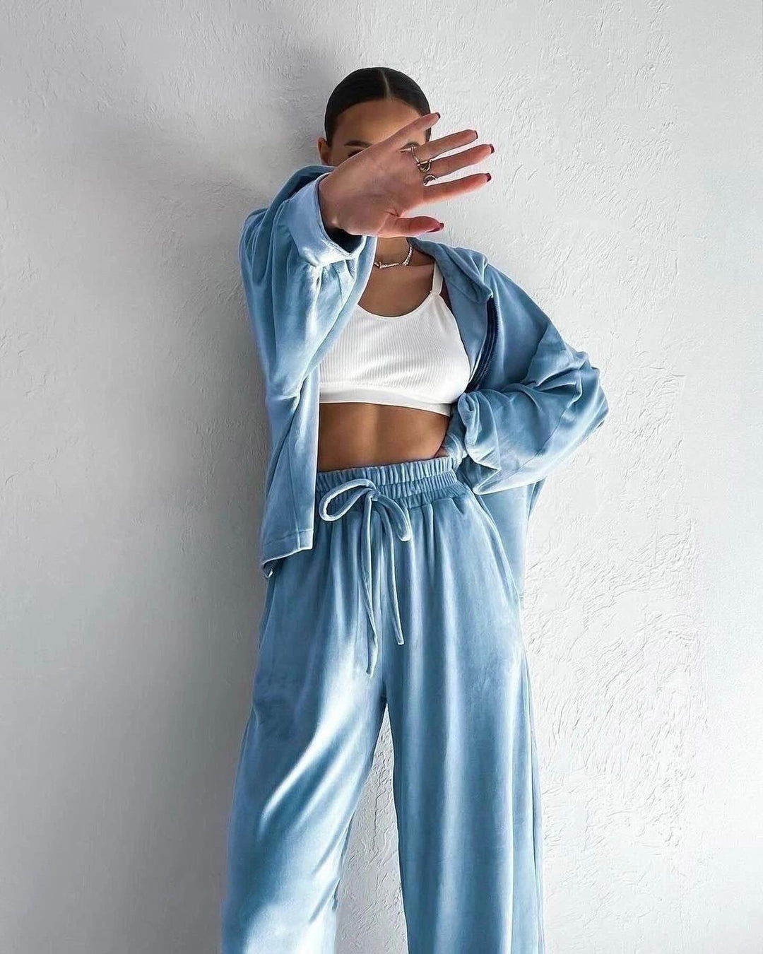 Damen luxuriöses Velours-Lounge-Set mit kurzem Reißverschluss-Hoodie und weitem High-Waist-Hose Nord Taschen