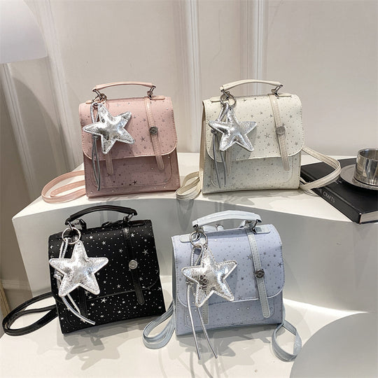 Damen Mini-Rucksack mit fantasievollem Sternenmuster und abnehmbarem Anhänger Nord Taschen