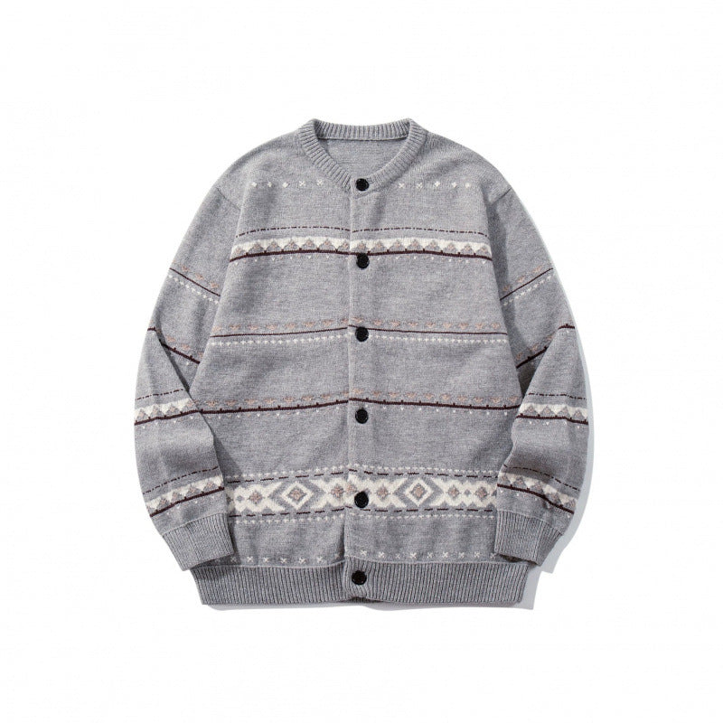 Unisex Jacquard‑Strickcardigan im Boxy‑Cut mit Rundhals und Knopfleiste Nord Taschen
