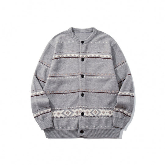 Unisex Jacquard‑Strickcardigan im Boxy‑Cut mit Rundhals und Knopfleiste Nord Taschen