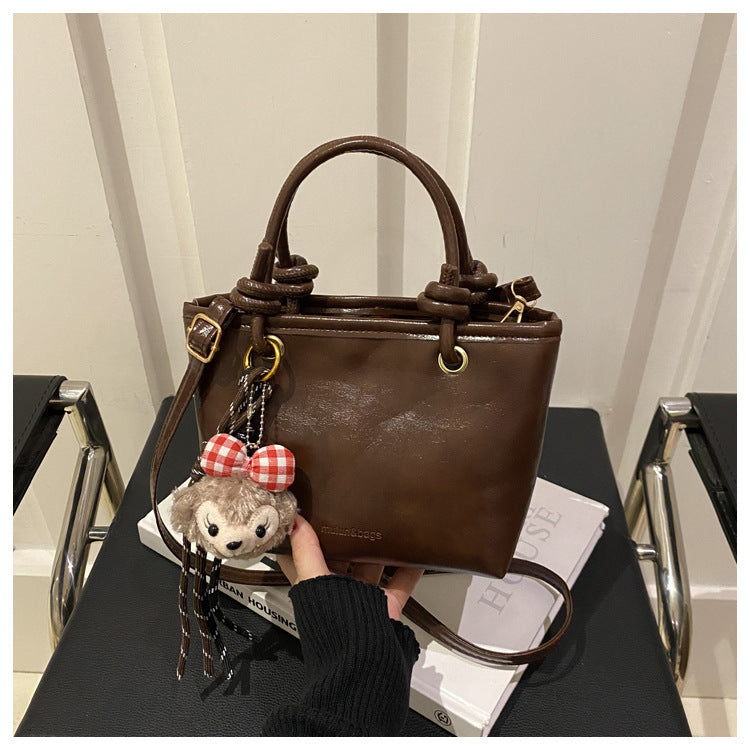 Damen Handtasche mit geflochtenem Tragegriff Nord Taschen