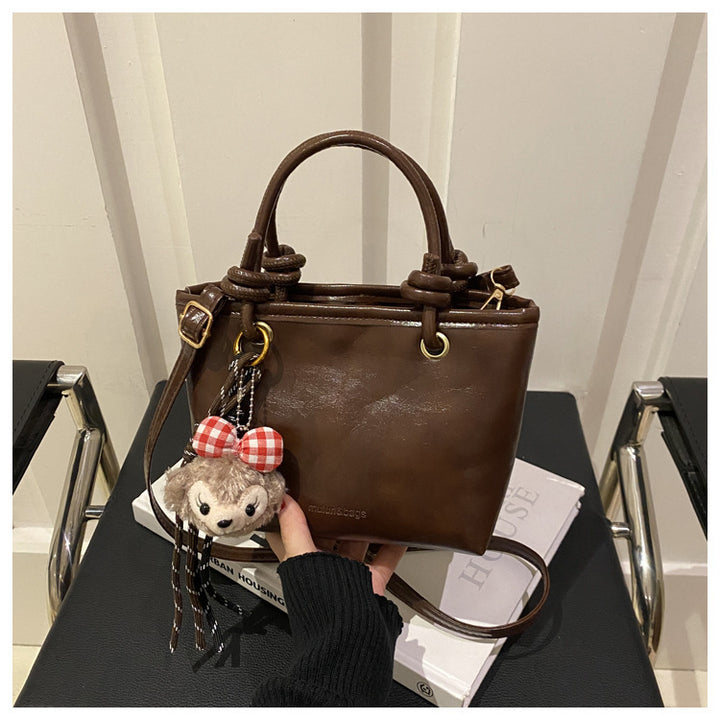 Damen Handtasche mit geflochtenem Tragegriff Nord Taschen