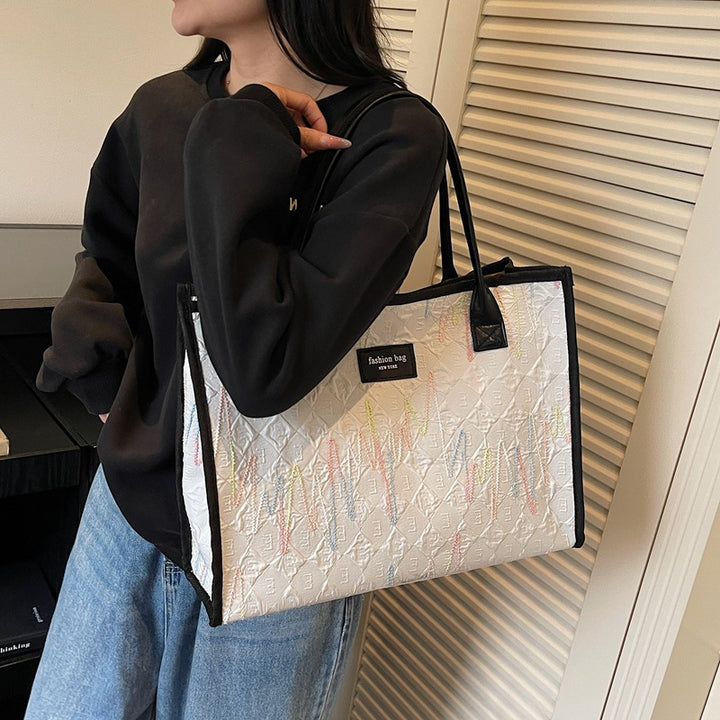 Damen modebewusste Tragetasche mit stilvollem Wellenmuster Nord Taschen