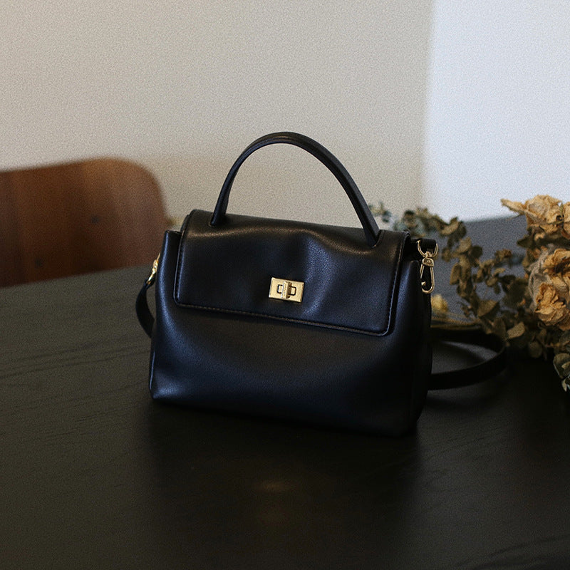 Damen elegante Handtasche mit dekorativem Verschluss Nord Taschen