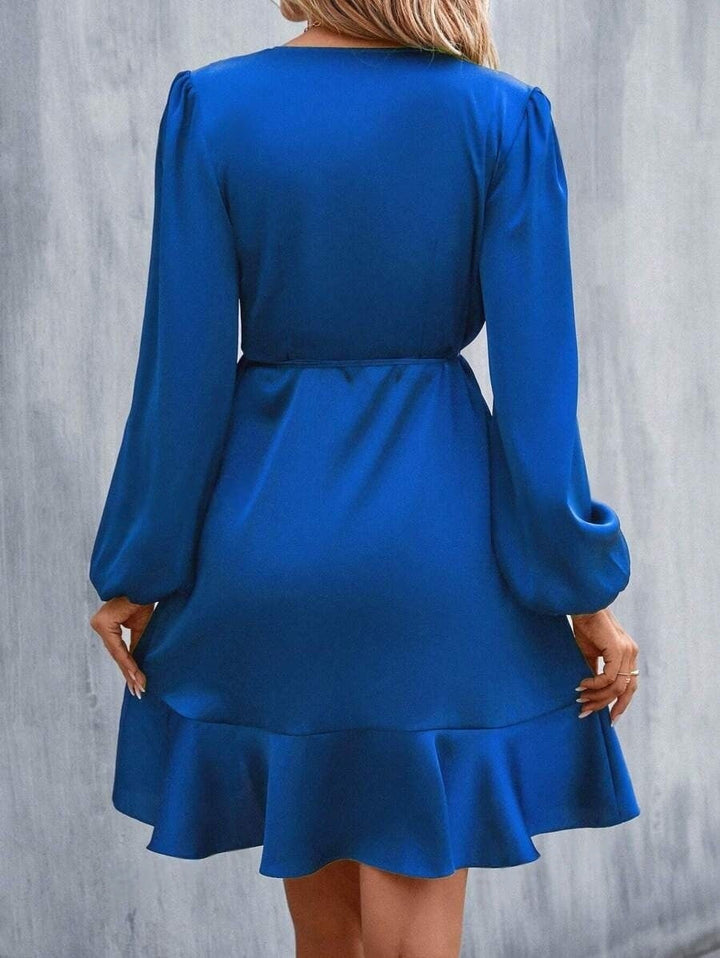 V-Ausschnitt Kleid Satin Taille Eng Niedrig Ausschnitt Lässig Midi Kleid Süß Frauen Kleidung