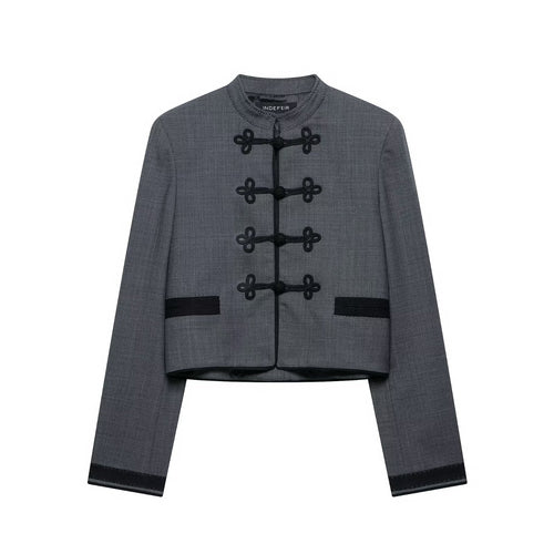 Damen Kurze Jacke im Mandarinstil mit Zierknotenverschluss und taillierter Silhouette Nord Taschen