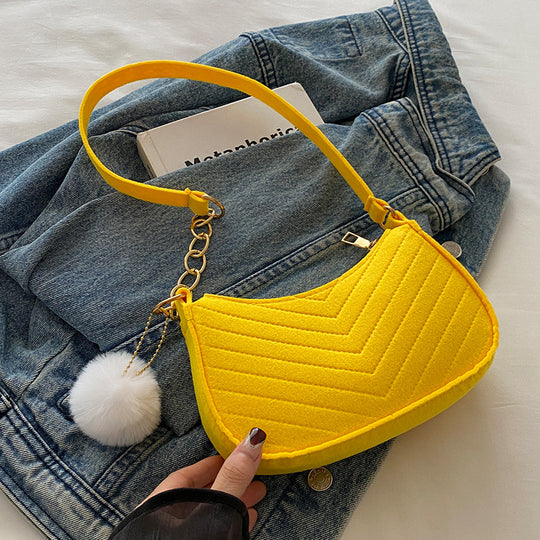 Damen Schultertasche mit elegantem geflochtenem Design Nord Taschen