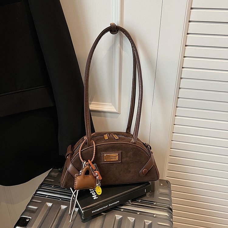 Damen Handtasche mit strukturierter Oberfläche und abnehmbarem Anhänger Nord Taschen