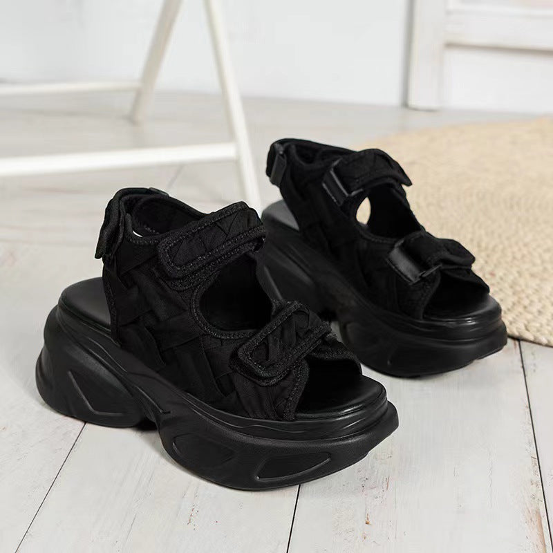Damen Plateau-Sandalen mit verziertem Riemen und komfortabler Sohle Nord Taschen