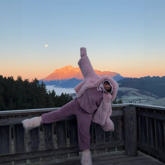 Damen Kurzjacke aus Kunstpelz mit voluminösem Schalkragen und Oversize-Silhouette Nord Taschen
