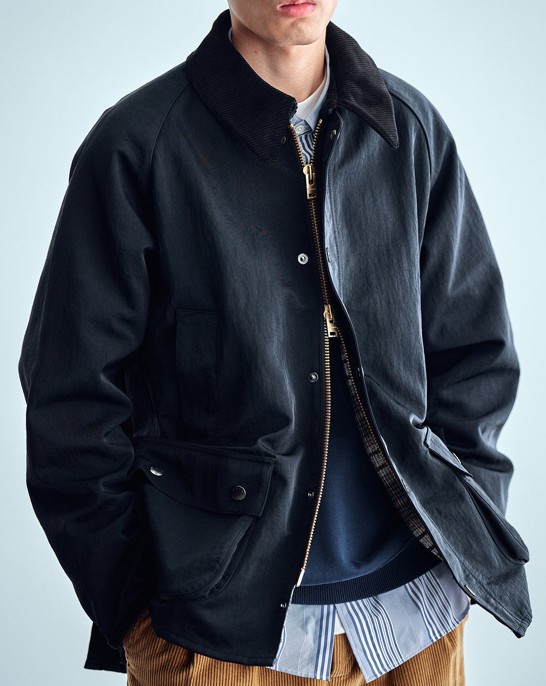 Herren Utility-Fieldjacke aus gewachstem Baumwollmix mit Cordkragen Nord Taschen
