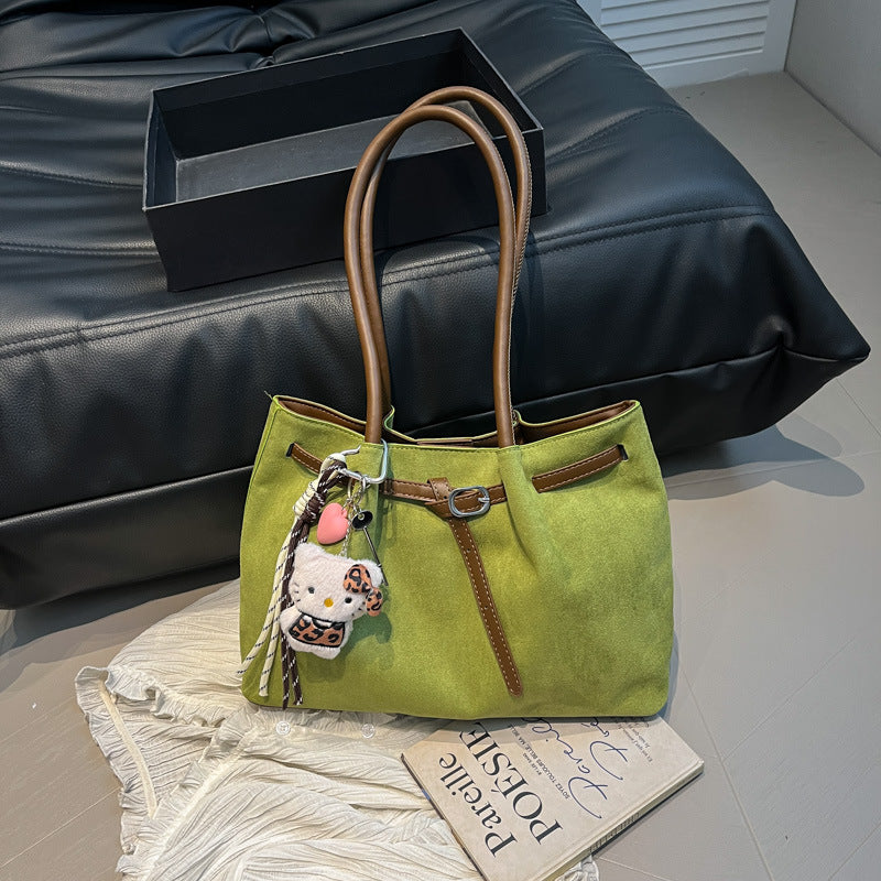 Damen modische Veloursleder Handtasche mit praktischen Innenfächern Nord Taschen