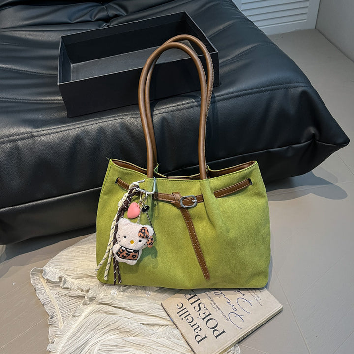 Damen modische Veloursleder Handtasche mit praktischen Innenfächern Nord Taschen