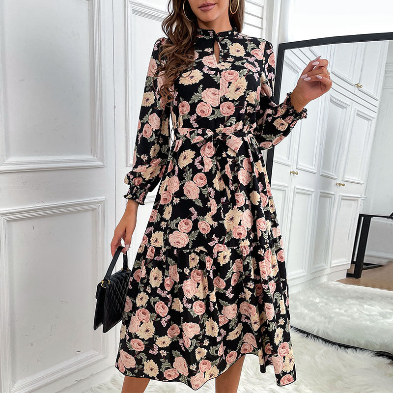 Damen Blumenkleid mit Rüschen und langen Ärmeln Nord Taschen