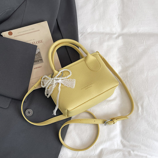 Damen hochwertige Handtasche im eleganten knautschbaren Design Nord Taschen