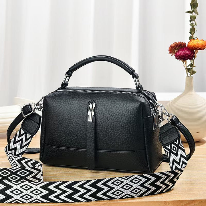 Damen Handtasche mit abnehmbarem, dekorativem Gurt Nord Taschen