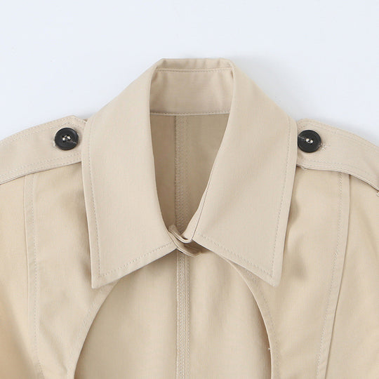 Damen Ärmellose taillierte Trench-Weste mit Cut-Out, Schulterklappen und Pattentaschen Nord Taschen
