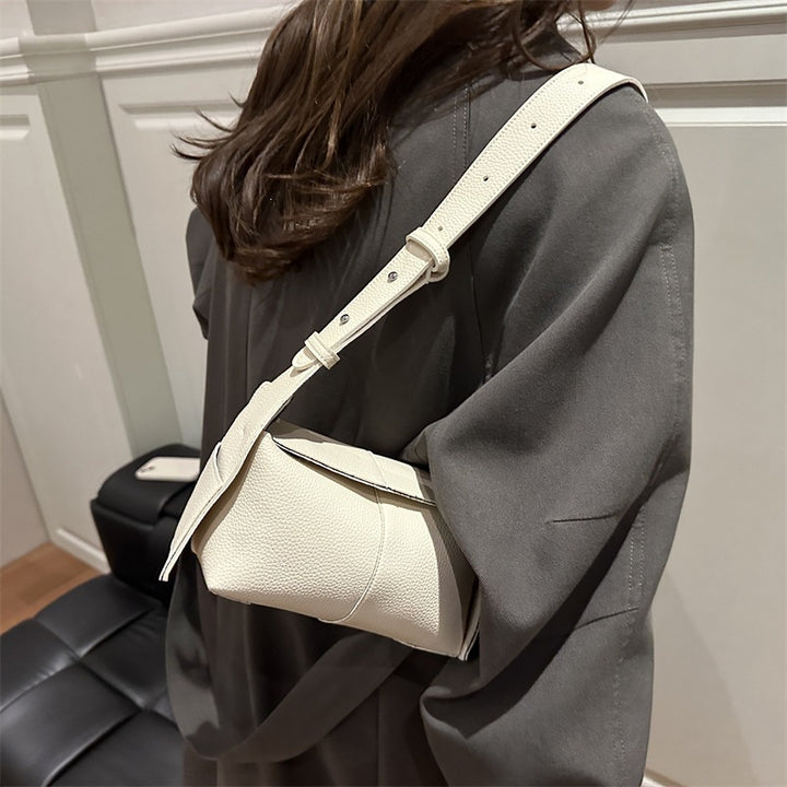 Damen Umhängetasche im minimalistischen Design mit verstellbarem Schulterriemen Nord Taschen