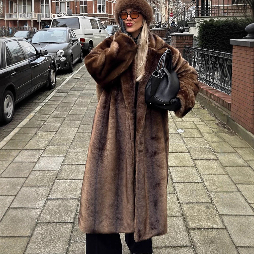 Damen Luxuriöser langer Kunstpelz-Mantel mit Oversize-Schnitt und wärmender Fütterung Nord Taschen