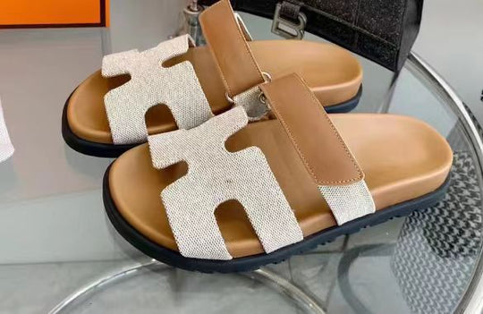 Damen Riemchen-Sandalen mit verstellbarem Klettverschluss und ergonomischer Sohle Nord Taschen