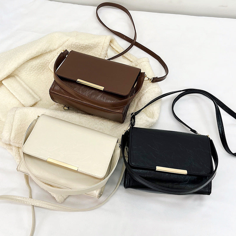 Damen modische Crossbody-Tasche mit edlem Klappdeckel Nord Taschen