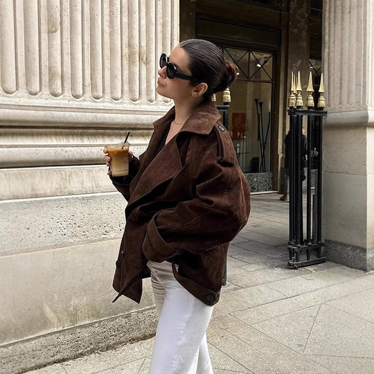 Damen Kurztrench aus Veloursleder-Optik mit weitem Revers und boxy Silhouette Nord Taschen