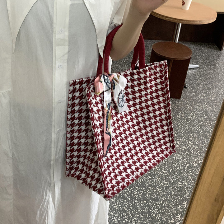 Damen Jute-Tragetasche mit elegantem Karomuster und dekorativen Schleifenakzenten Nord Taschen