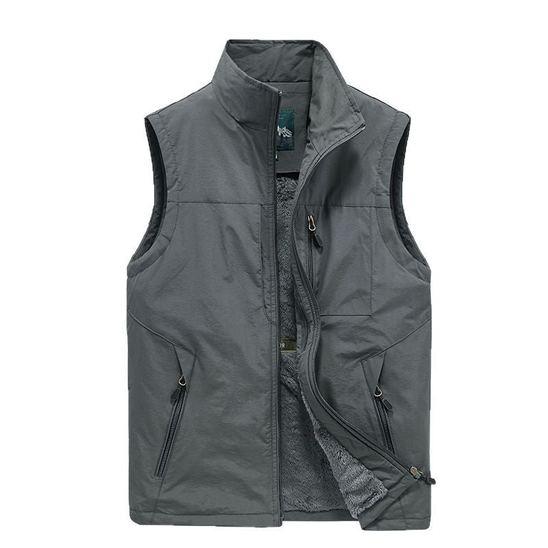 Herren Wattierte Fleecegefütterte Outdoor‑Weste mit Stehkragen und Reißverschlusstaschen Nord Taschen
