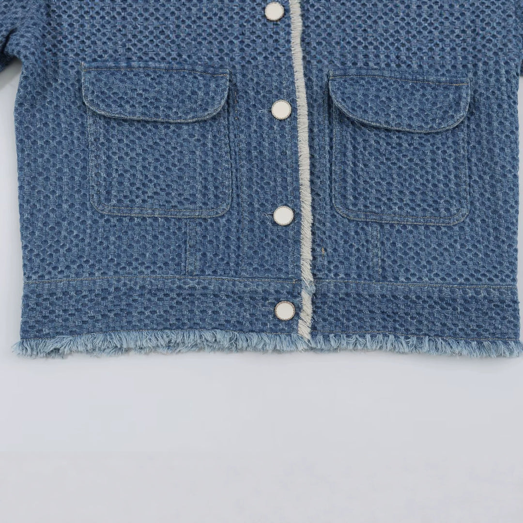 Damen Kurz geschnittene strukturierte Jeansjacke mit Fransenbesatz und Pattentaschen Nord Taschen