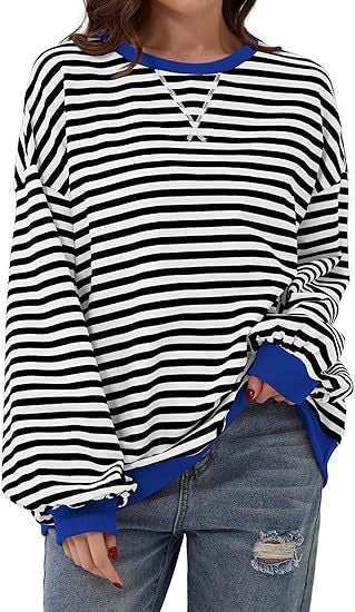 Damen Gestreifter Oversize Pullover mit Kontrastbündchen Nord Taschen