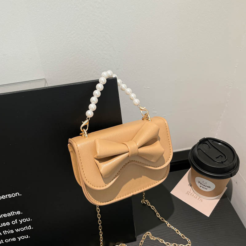 Damen Handtasche mit elegantem Schleifendetail und Perlenhenkel Nord Taschen