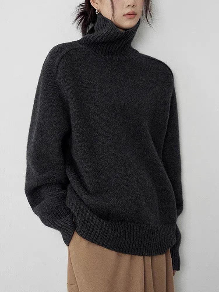 Damen Rollkragenpullover aus feinem Wollmix mit geradem Schnitt und breitem Rippkragen Nord Taschen