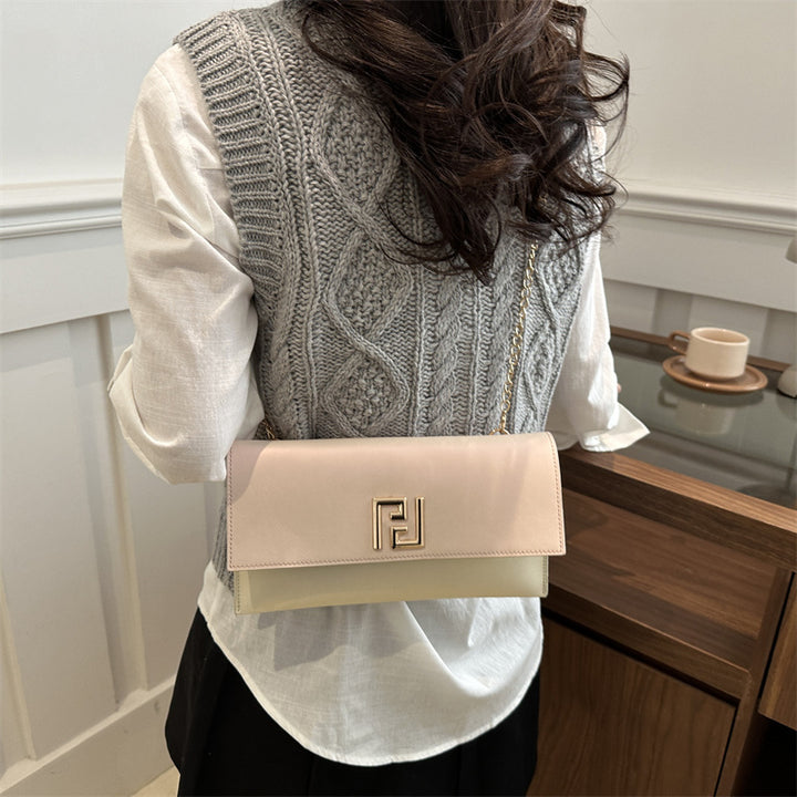 Damen elegante Clutch Tasche mit Kettenverzierung Nord Taschen