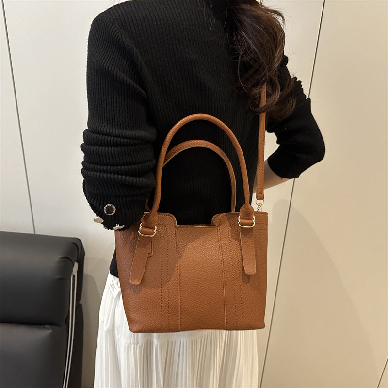 Damen elegante Handtasche mit strukturiertem Kunstleder Nord Taschen