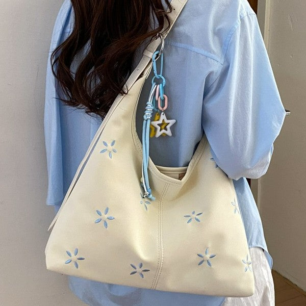 Damen modische Schultertasche mit buntem Anhänger Nord Taschen