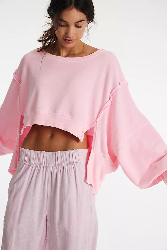 Damen cropped Oversize-Sweatshirt mit Daumenloch, fransigem Saum und weitem Raglanärmel Nord Taschen